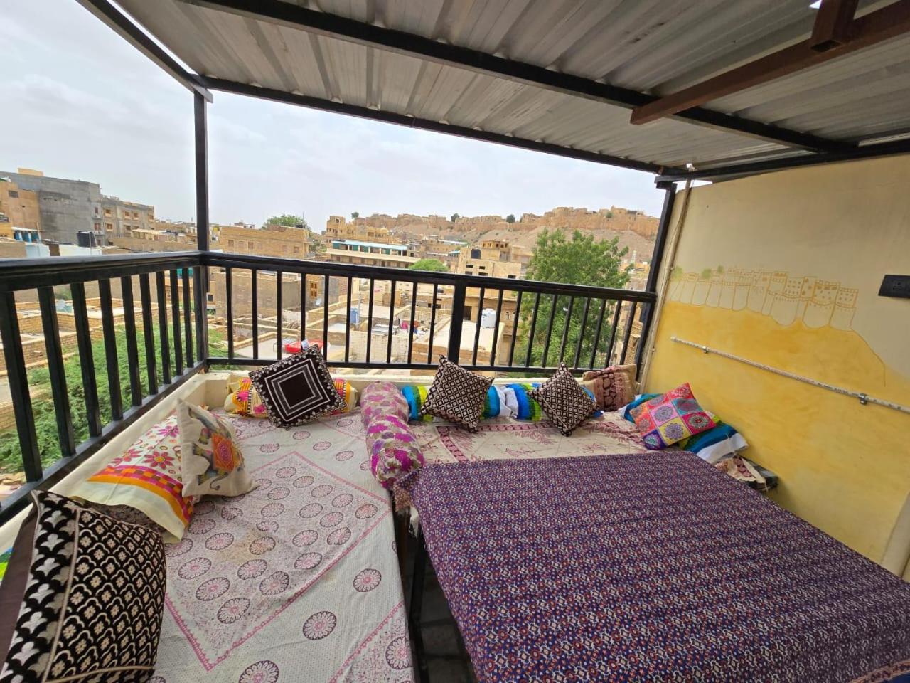 Hotel Neem Haveli Jaisalmer Bagian luar foto