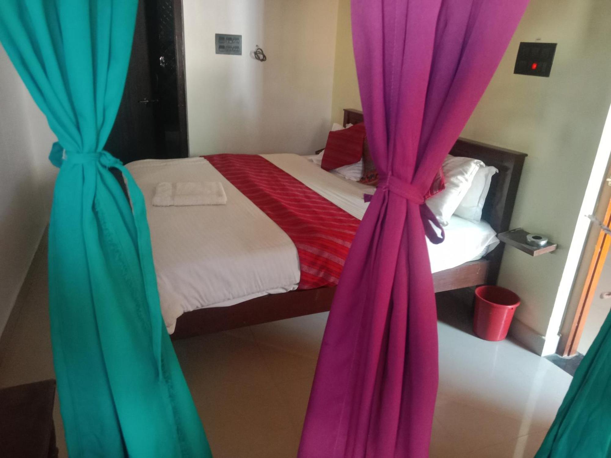 Hotel Neem Haveli Jaisalmer Bagian luar foto