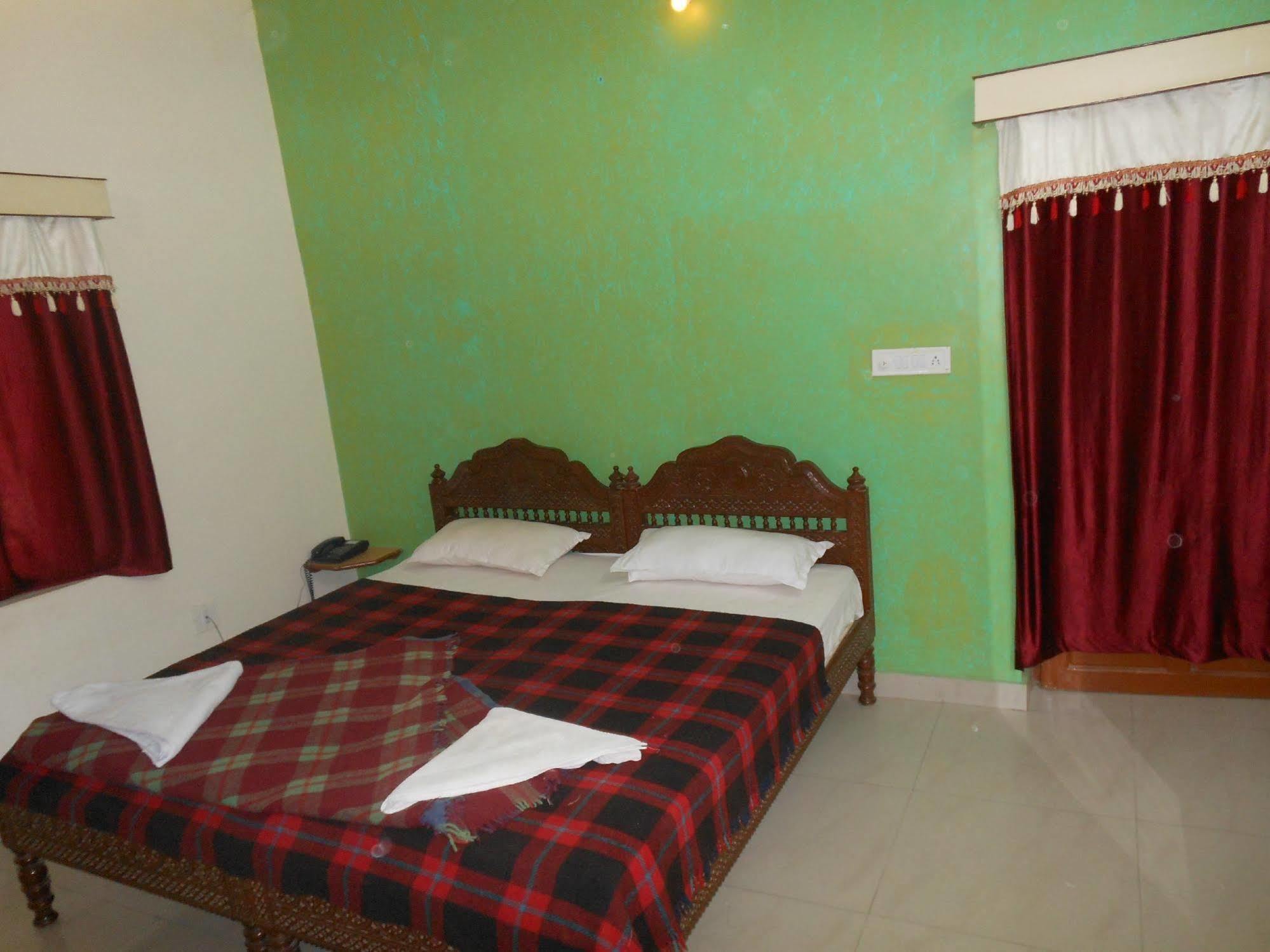 Hotel Neem Haveli Jaisalmer Bagian luar foto